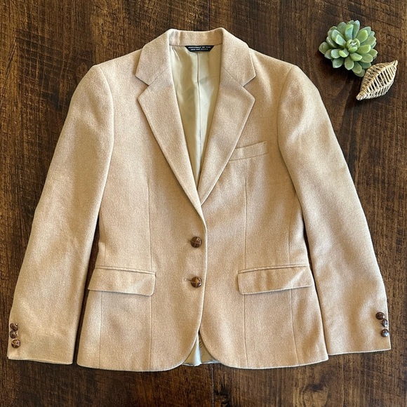 Vintage | 1970s Tan Two Button Blazer - Picture 1 of 13